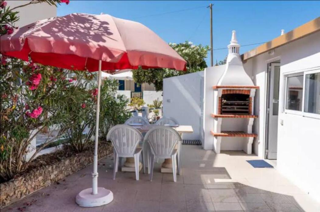 Blife Faro Beach Hostel & Rooms ภายนอก รูปภาพ