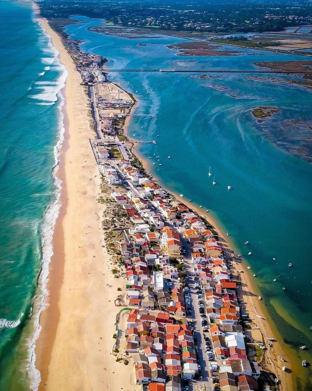 Blife Faro Beach Hostel & Rooms ภายนอก รูปภาพ