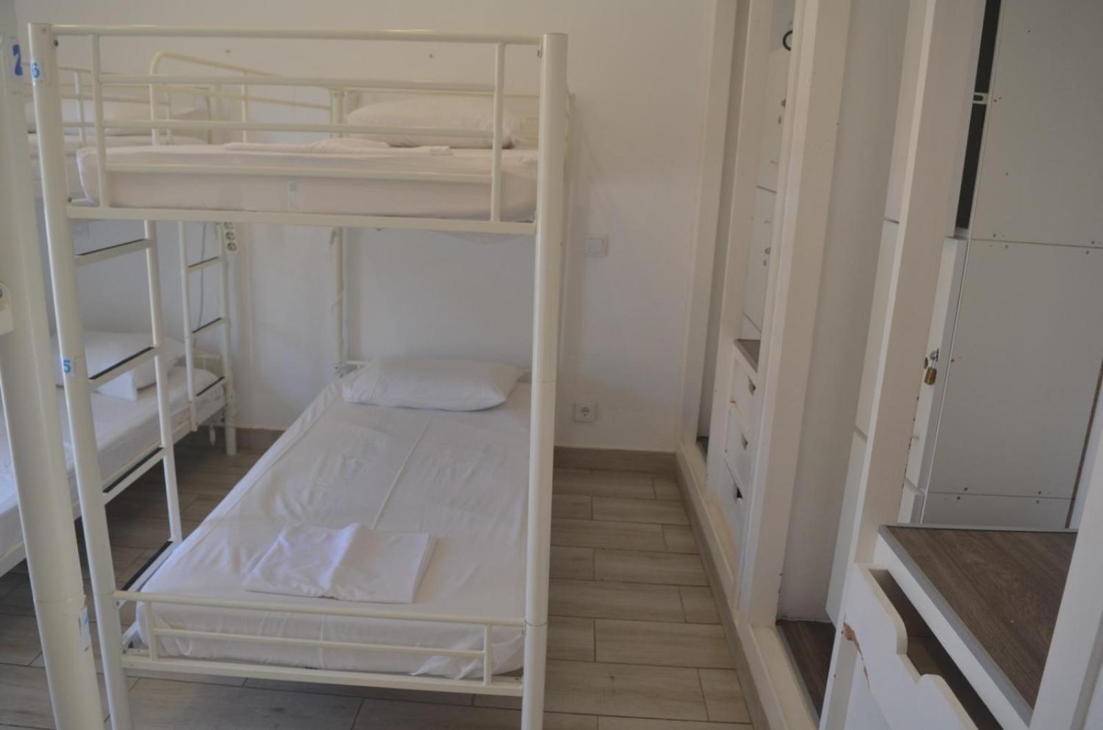 Blife Faro Beach Hostel & Rooms ภายนอก รูปภาพ